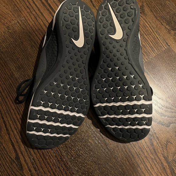 Nike Metcon sneakers 9.5 - Picture 5 of 6